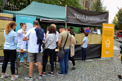 Kurzy a kavárna na Zažít město jinak Americká 2018